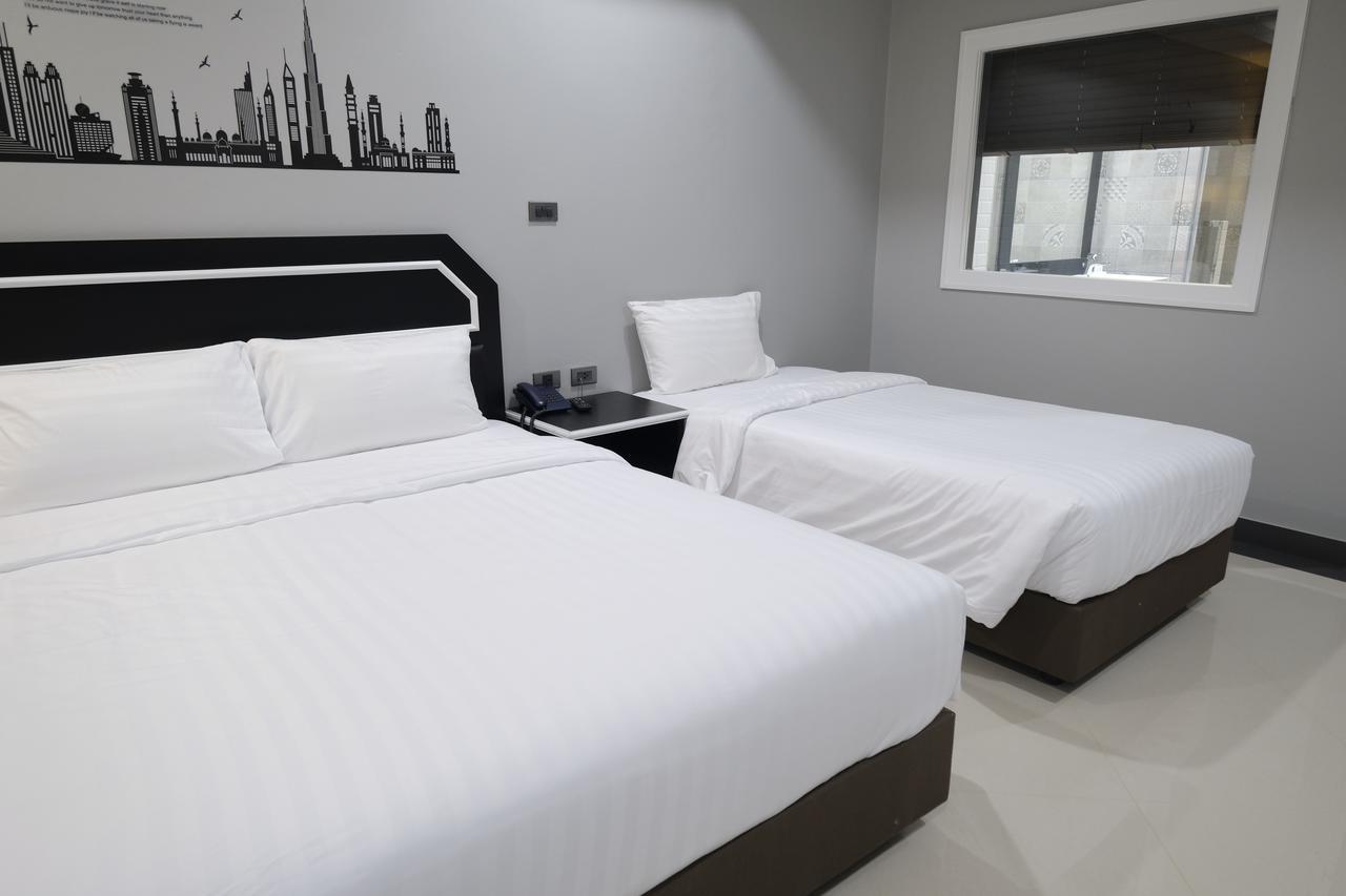 Hotel The Tung Pattaya Exterior foto