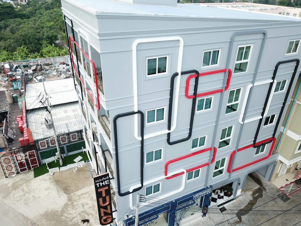 Hotel The Tung Pattaya Exterior foto